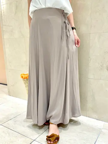 組曲 井上 コーディネート画像