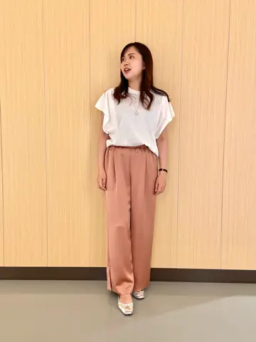 組曲 スタッフ コーディネート画像