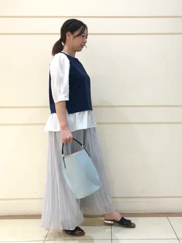 組曲 SAKAI コーディネート画像