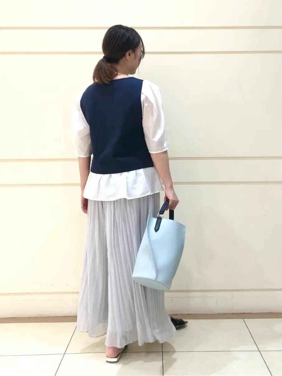 組曲 SAKAI コーディネート画像