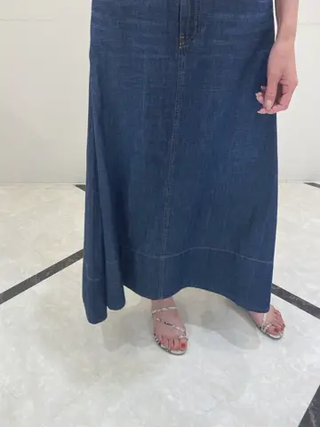 組曲 冨樫 コーディネート画像