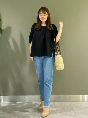 組曲 酒井 コーディネート画像