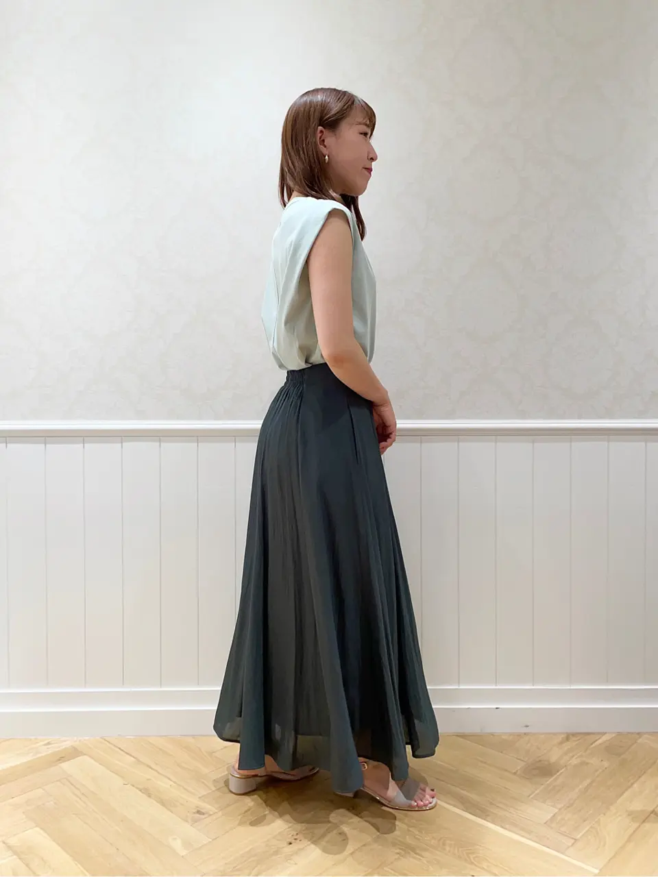 組曲 戸澤 コーディネート画像