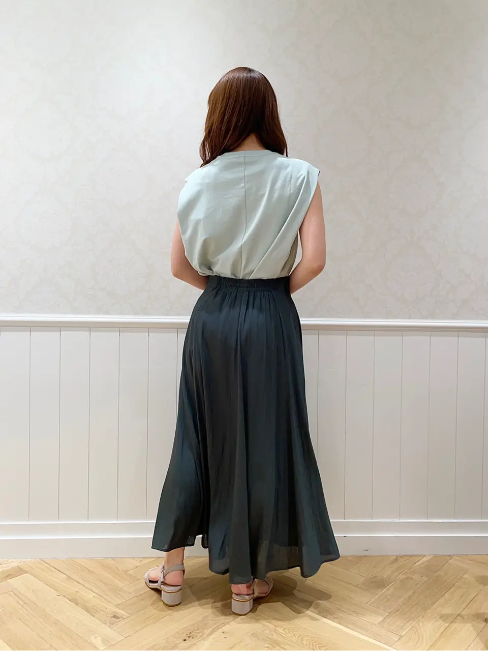 組曲 戸澤 コーディネート画像