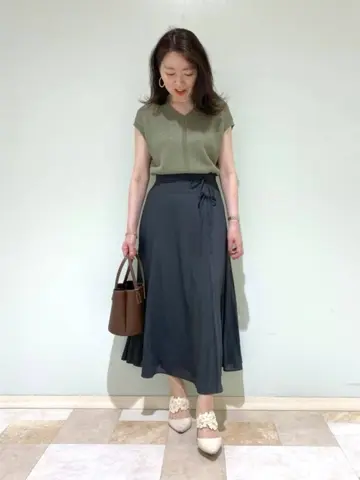 組曲 丸田 コーディネート画像