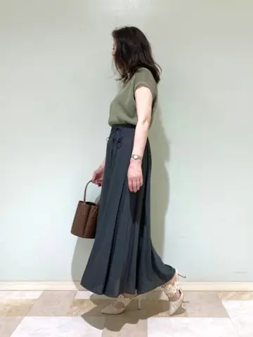 組曲 丸田 コーディネート画像