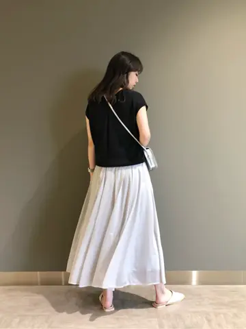 組曲 山田 コーディネート画像