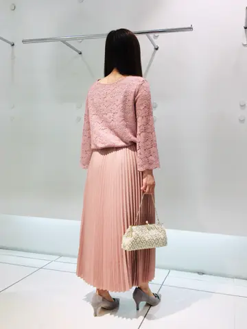 組曲 スタッフ コーディネート画像