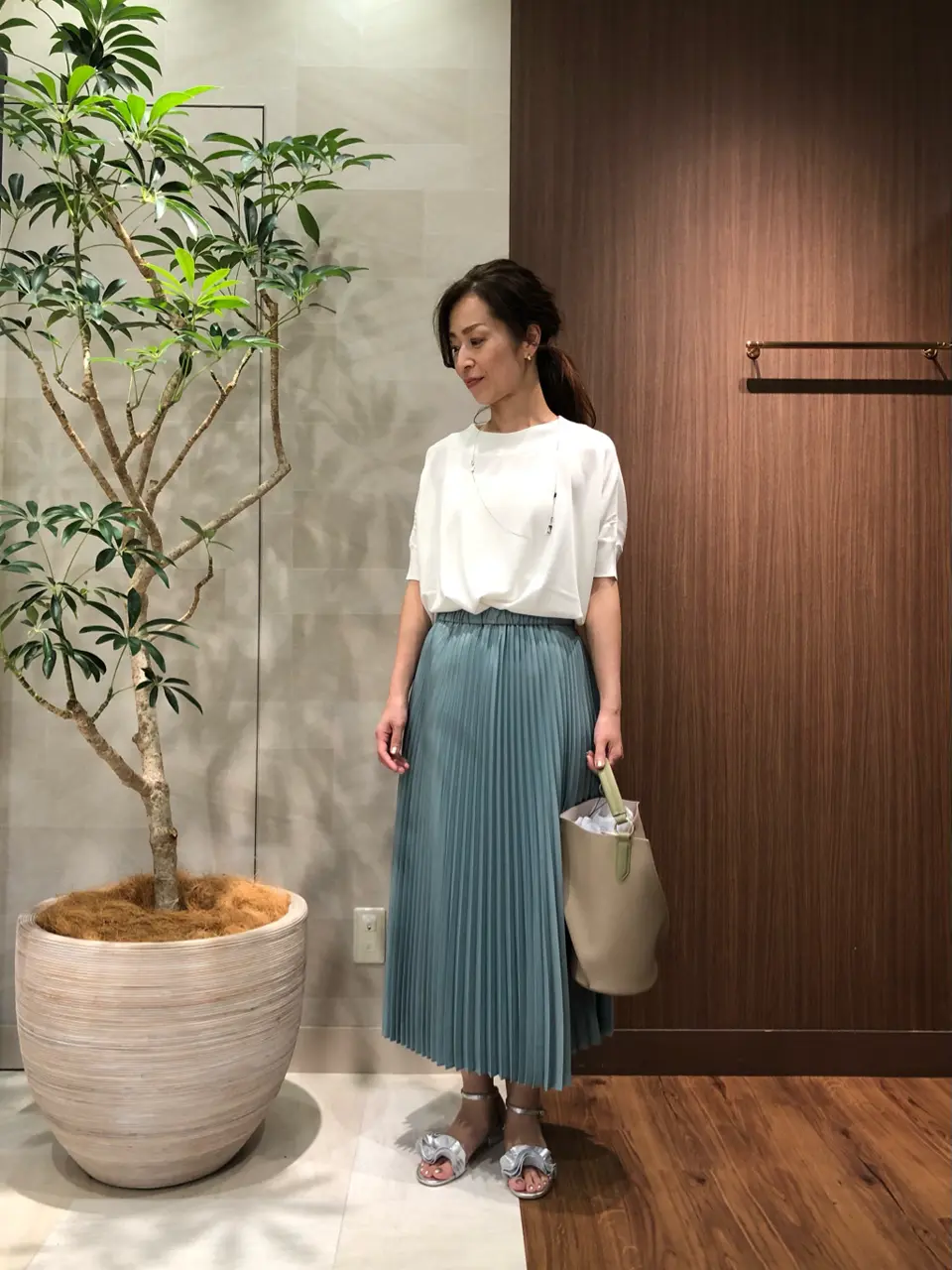  スタッフ コーディネート画像