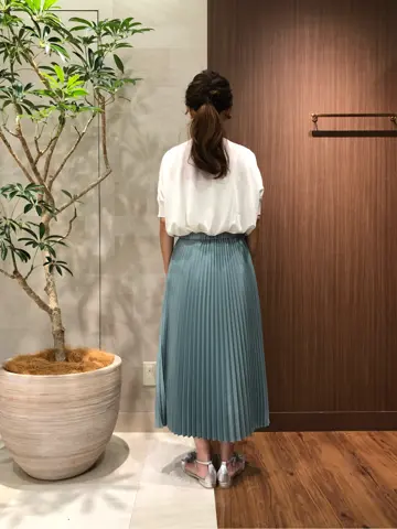 組曲 スタッフ コーディネート画像