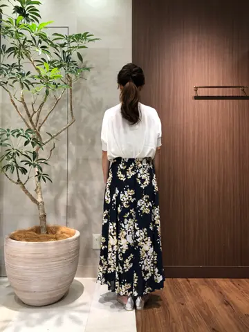 組曲 スタッフ コーディネート画像