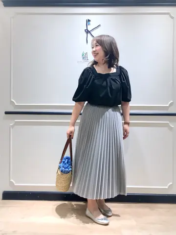 組曲 中山 コーディネート画像