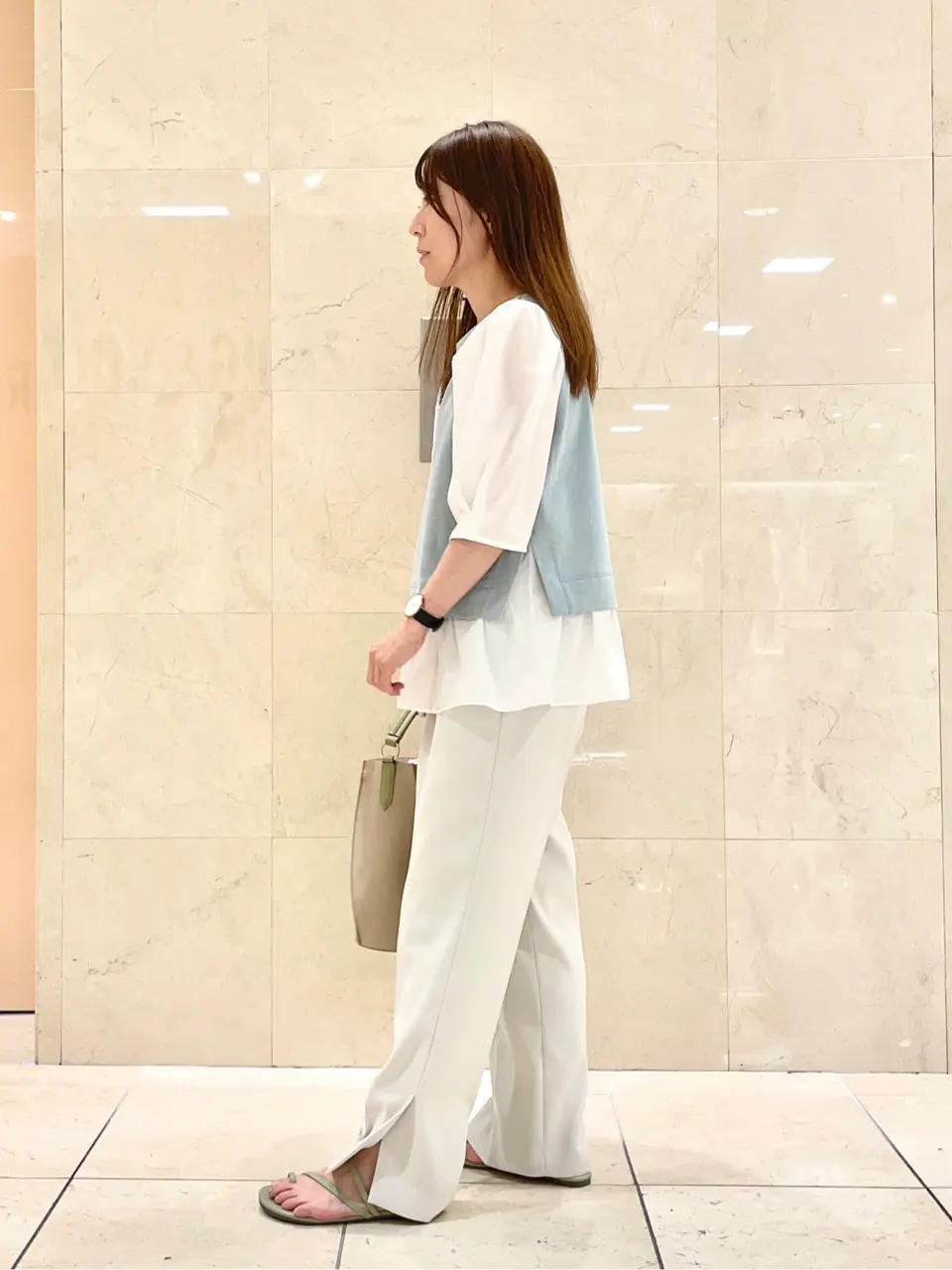 組曲 井上 コーディネート画像