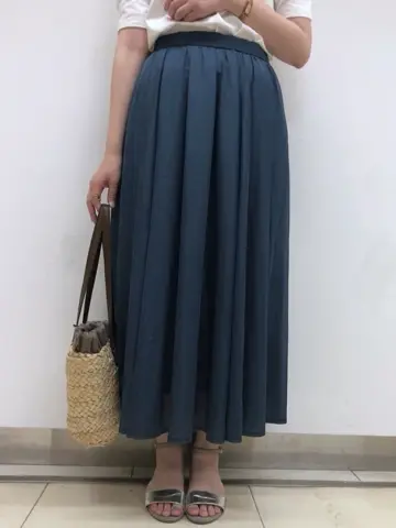 組曲 スタッフ コーディネート画像