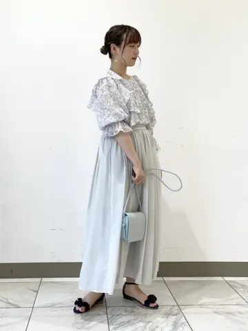 組曲 田中 コーディネート画像