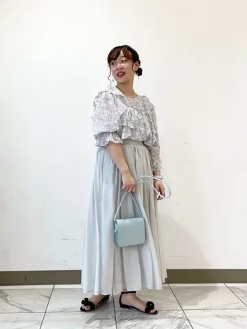 組曲 田中 コーディネート画像