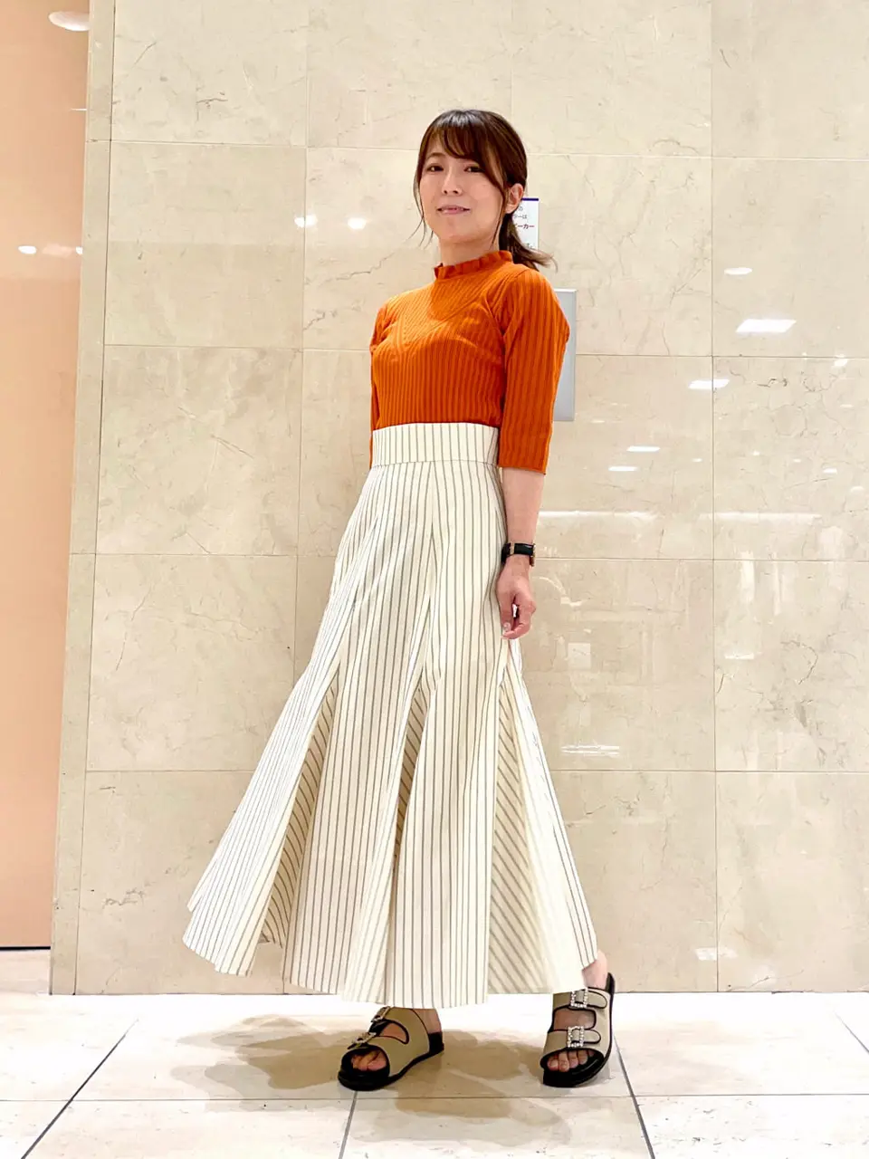 組曲 井上 コーディネート画像