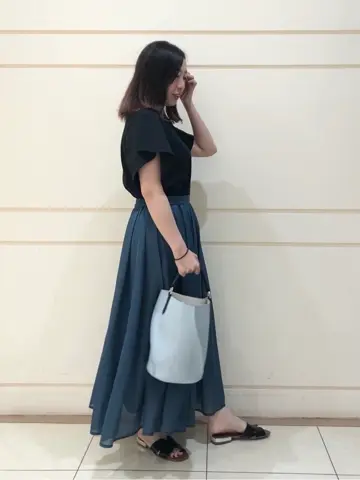 組曲 SAKAI コーディネート画像