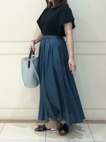 組曲 SAKAI コーディネート画像