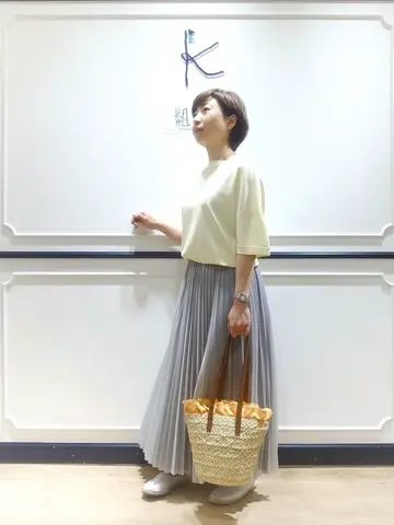 組曲 井上 コーディネート画像