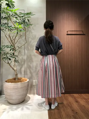 組曲 スタッフ コーディネート画像