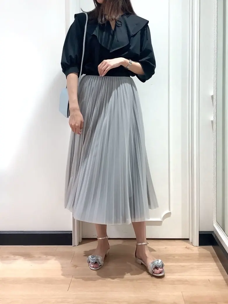 組曲 スタッフ コーディネート画像