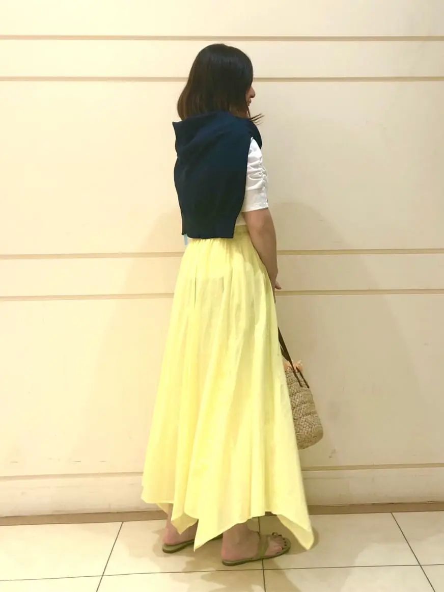 組曲 SAKAI コーディネート画像