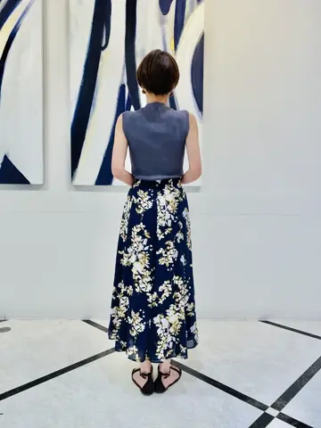 組曲 冨樫 コーディネート画像