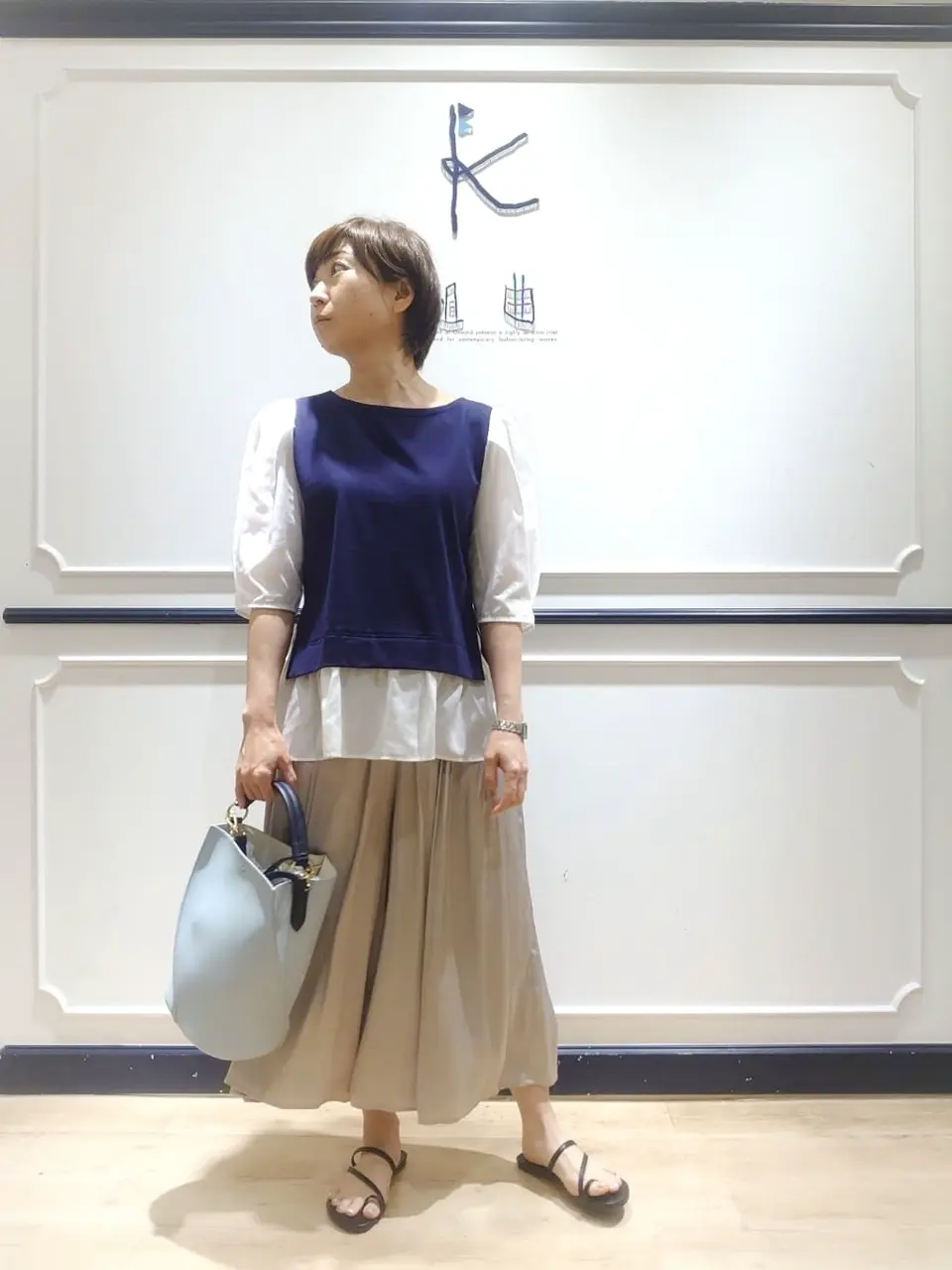 組曲 井上 コーディネート画像