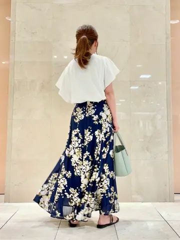 組曲 井上 コーディネート画像