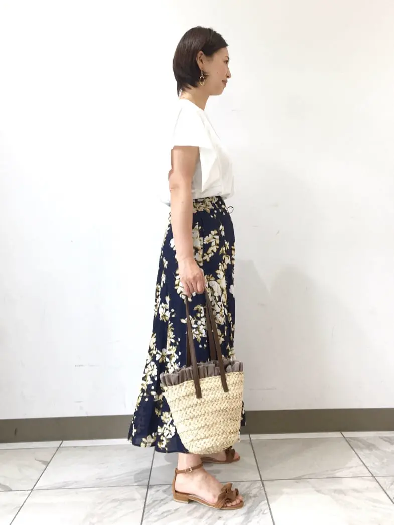 組曲 スタッフ コーディネート画像