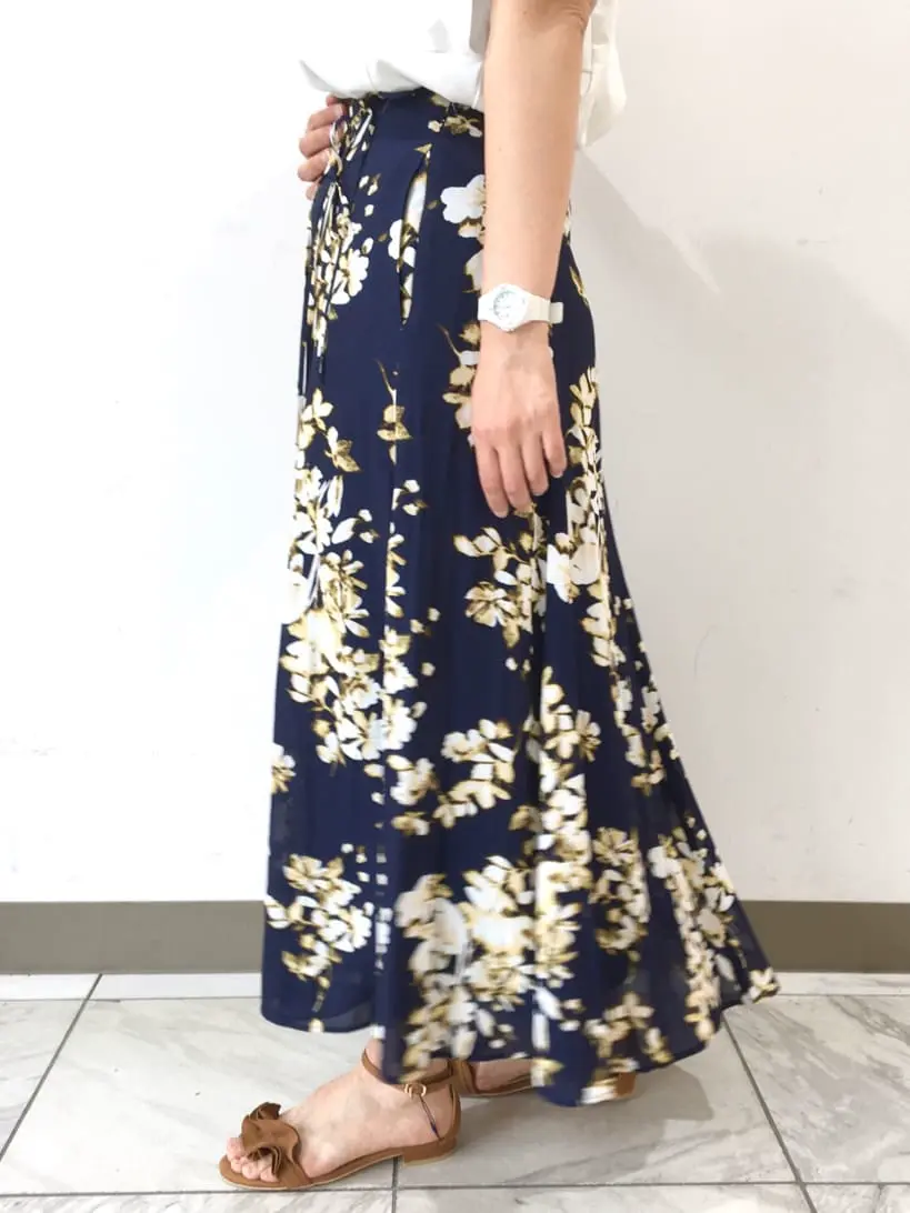 組曲 スタッフ コーディネート画像