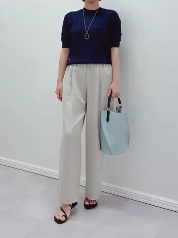 組曲 スタッフ コーディネート画像