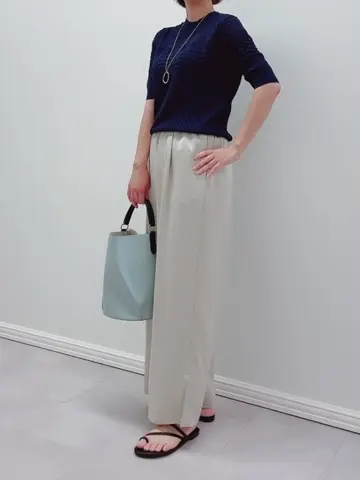 組曲 スタッフ コーディネート画像