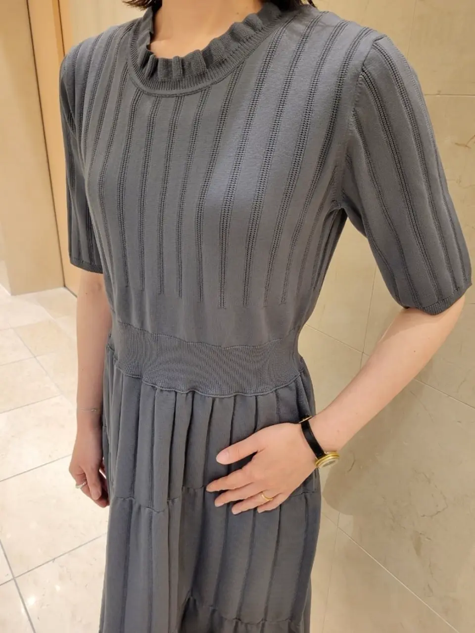 組曲 井上 コーディネート画像