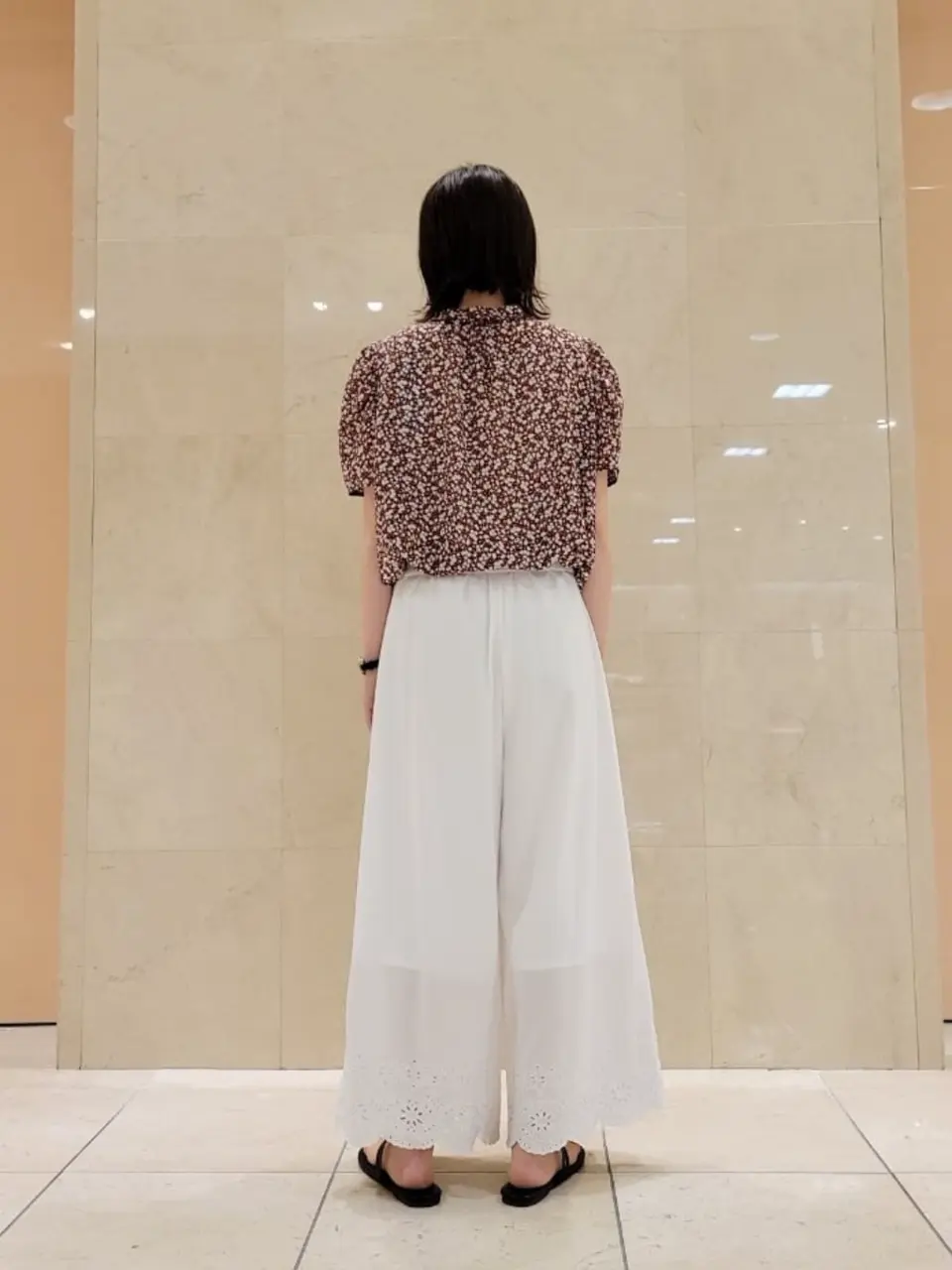 組曲 井上 コーディネート画像