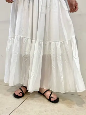 組曲 石井 コーディネート画像