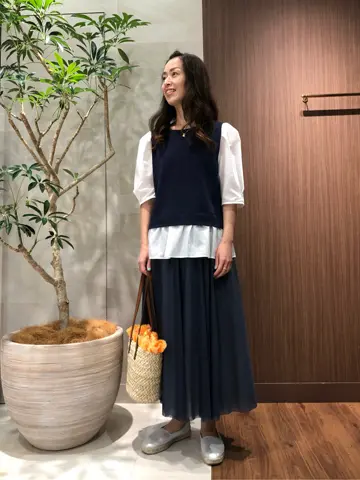 組曲 スタッフ コーディネート画像