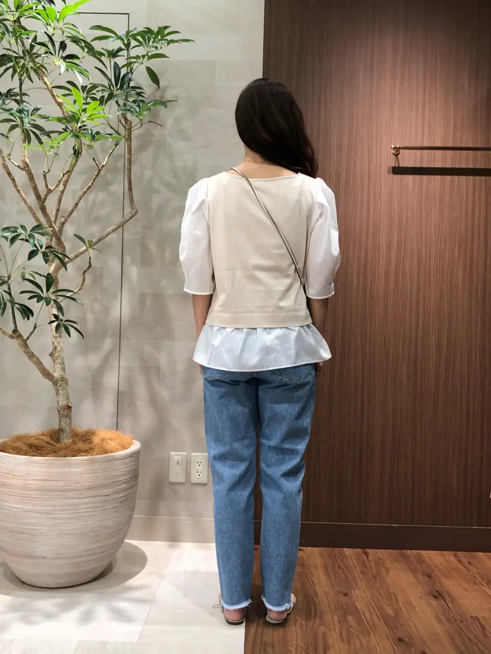 組曲 スタッフ コーディネート画像