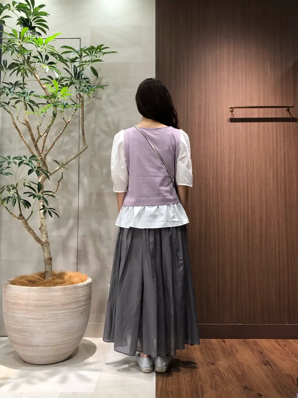 組曲 スタッフ コーディネート画像