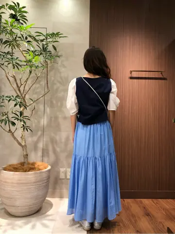 組曲 スタッフ コーディネート画像