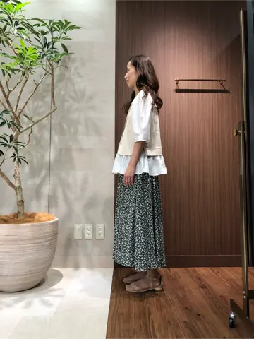 組曲 スタッフ コーディネート画像