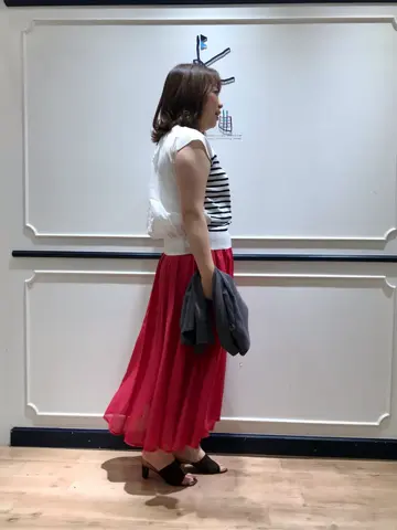 組曲 中山 コーディネート画像