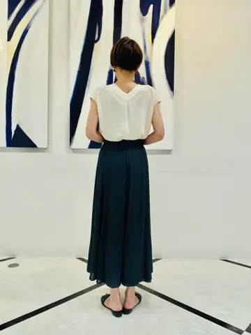 組曲 冨樫 コーディネート画像