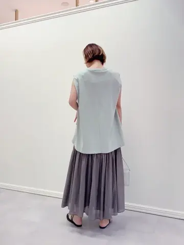 組曲 スタッフ コーディネート画像