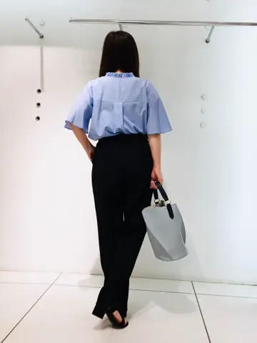 組曲 スタッフ コーディネート画像