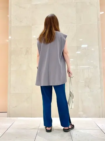 組曲 井上 コーディネート画像