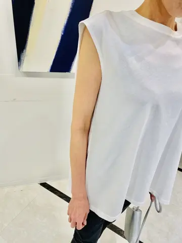 組曲 冨樫 コーディネート画像