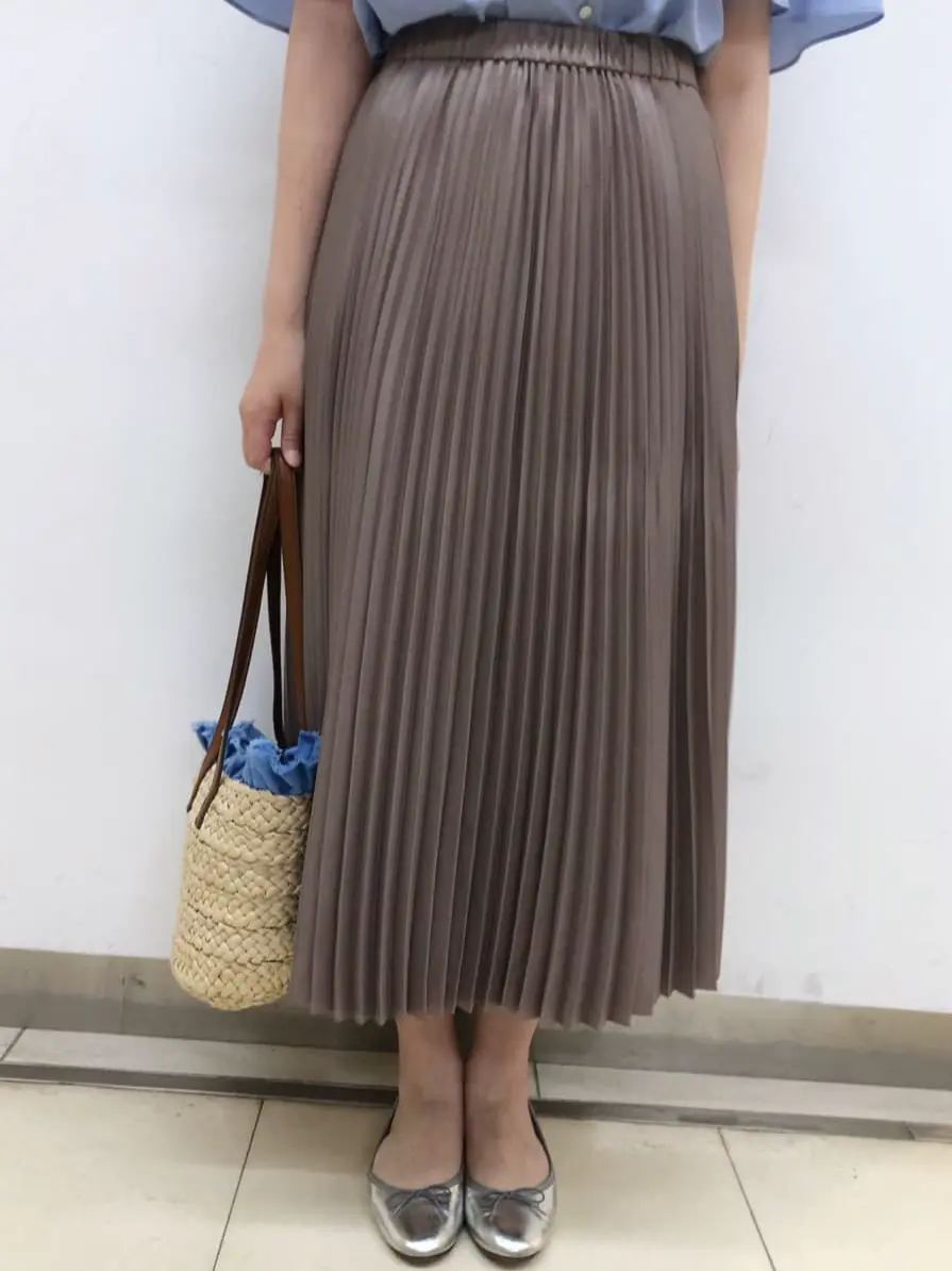 組曲 スタッフ コーディネート画像