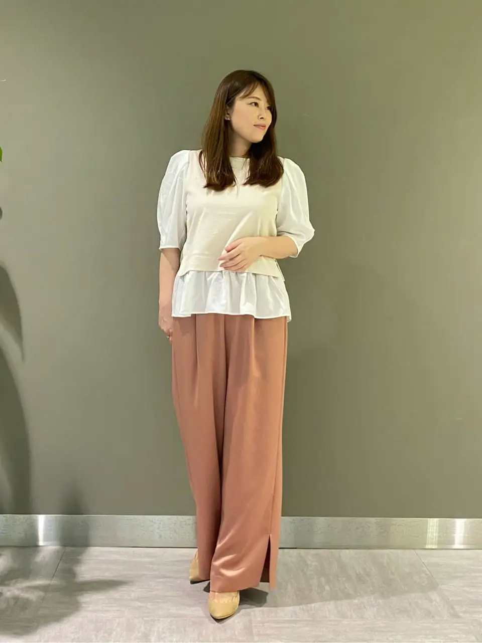 組曲 酒井 コーディネート画像